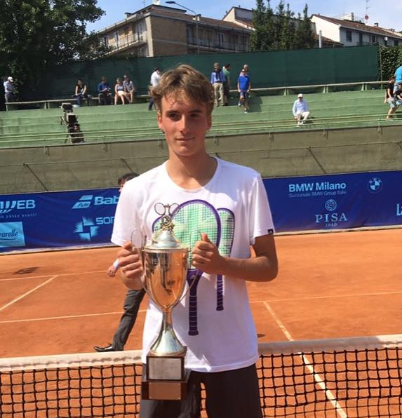 tsitsipas milano