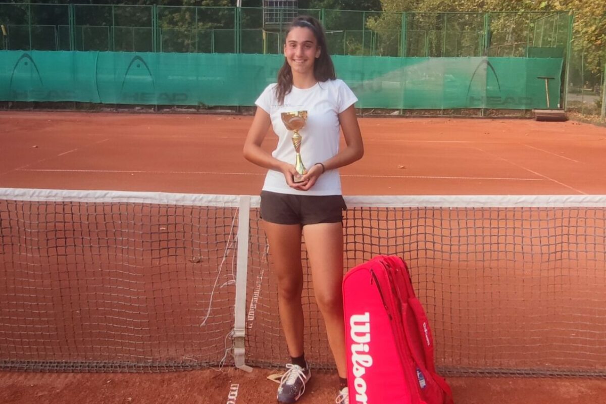 Η Ελένη Χατζηαβραάμ Πρωταθλήτρια & στο Σβιλενγκραντ της Βουλγαρίας